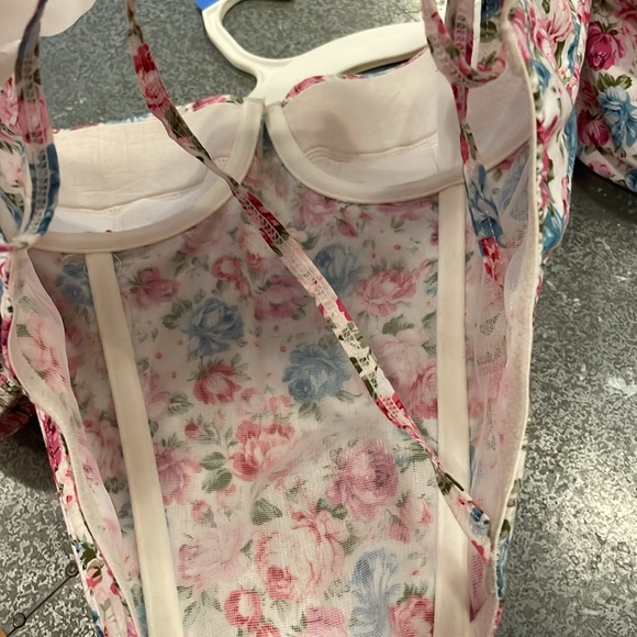 ASOS NWOT Floral Corset - Picture 5 of 11